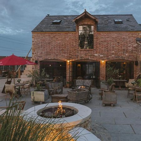 Outbuildings Dorset Hotel Брайдпорт Екстериор снимка