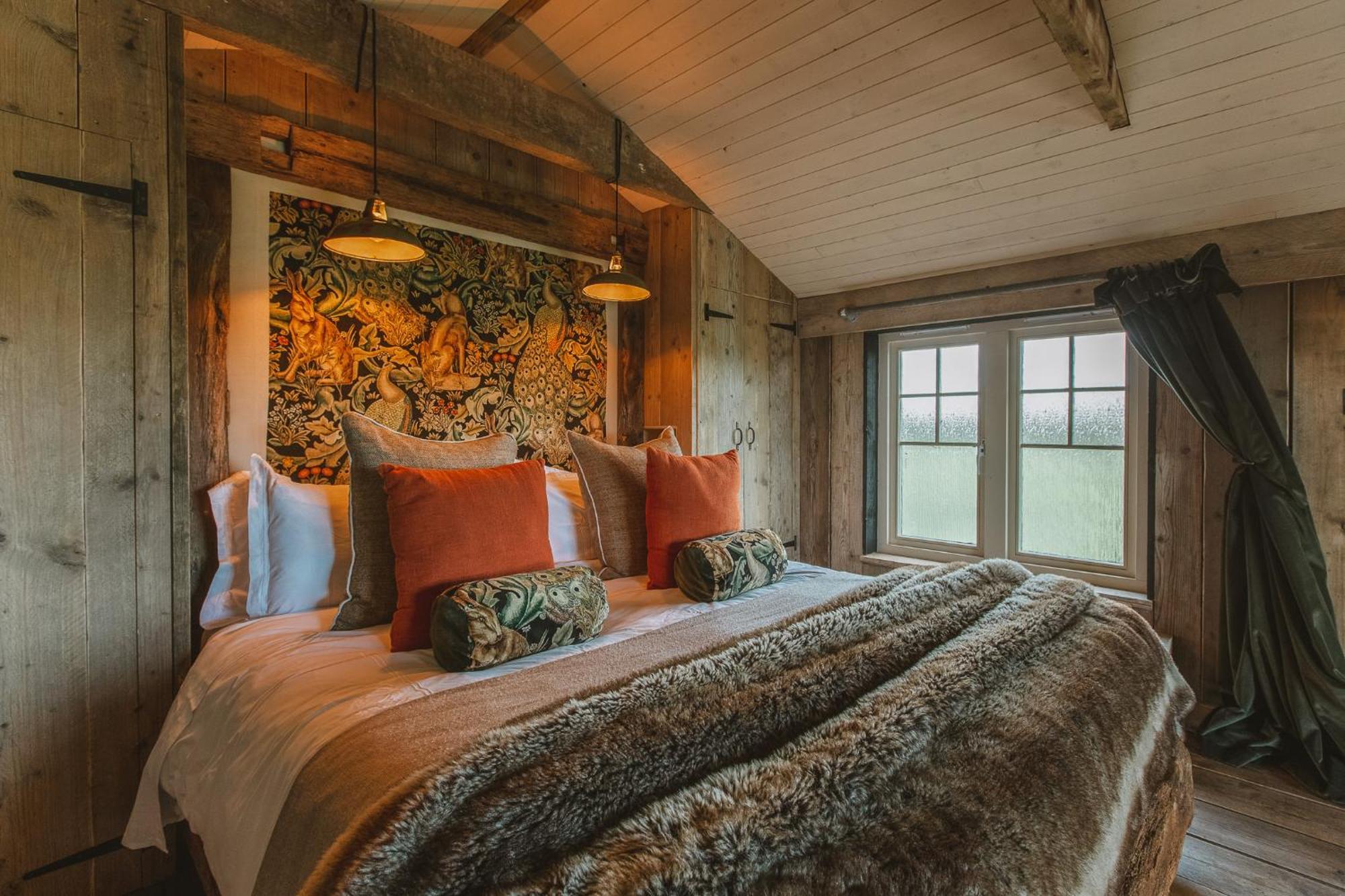 Outbuildings Dorset Hotel Брайдпорт Екстериор снимка