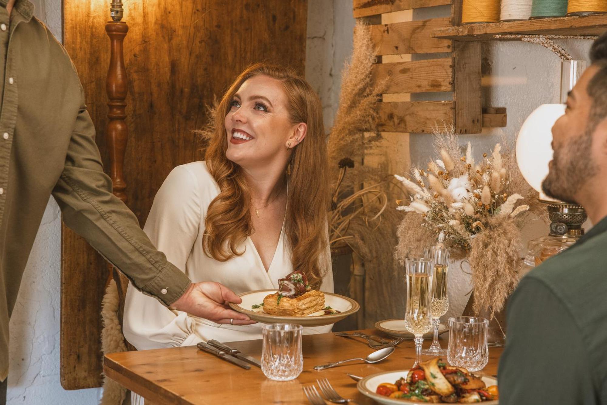 Outbuildings Dorset Hotel Брайдпорт Екстериор снимка