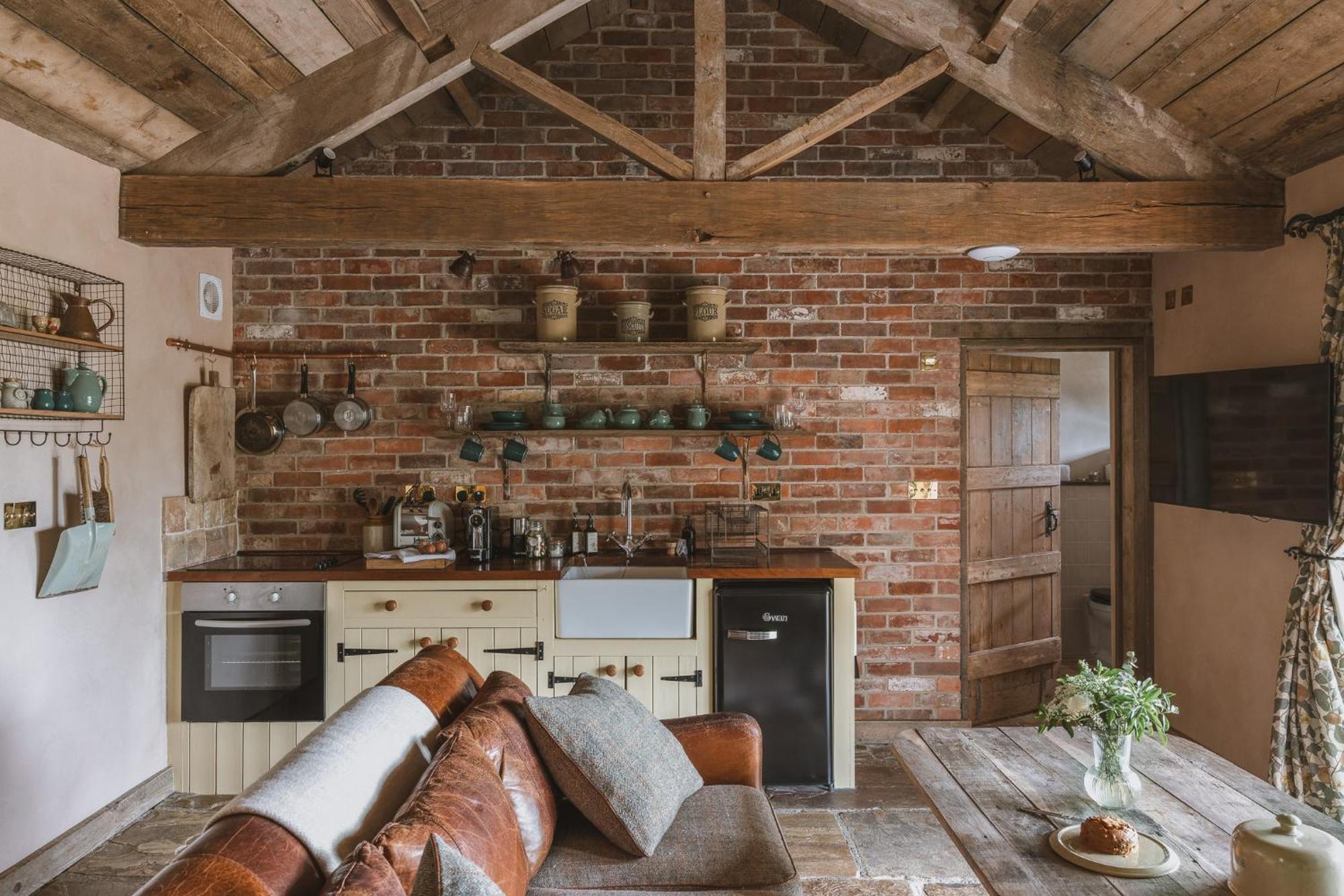 Outbuildings Dorset Hotel Брайдпорт Екстериор снимка