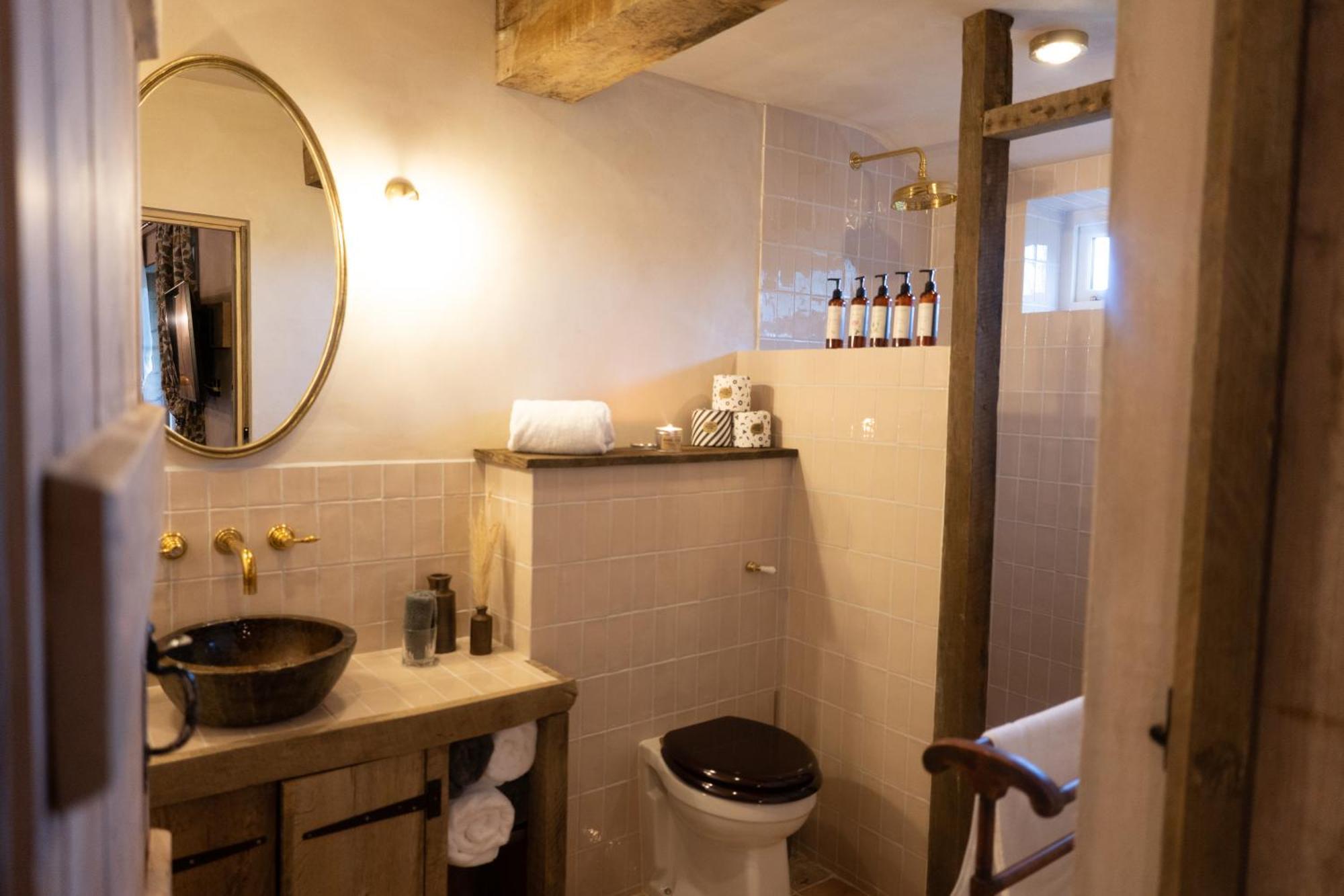 Outbuildings Dorset Hotel Брайдпорт Екстериор снимка